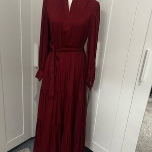 Elegant Burgundy Maxi Dress size S, excellent condition